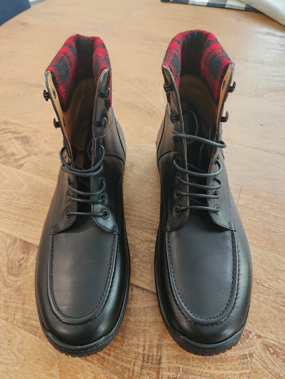 Ralph Lauren Men's Rolan Black Leather Lace-Up Ankle Boots with Plaid Cuff 9.5